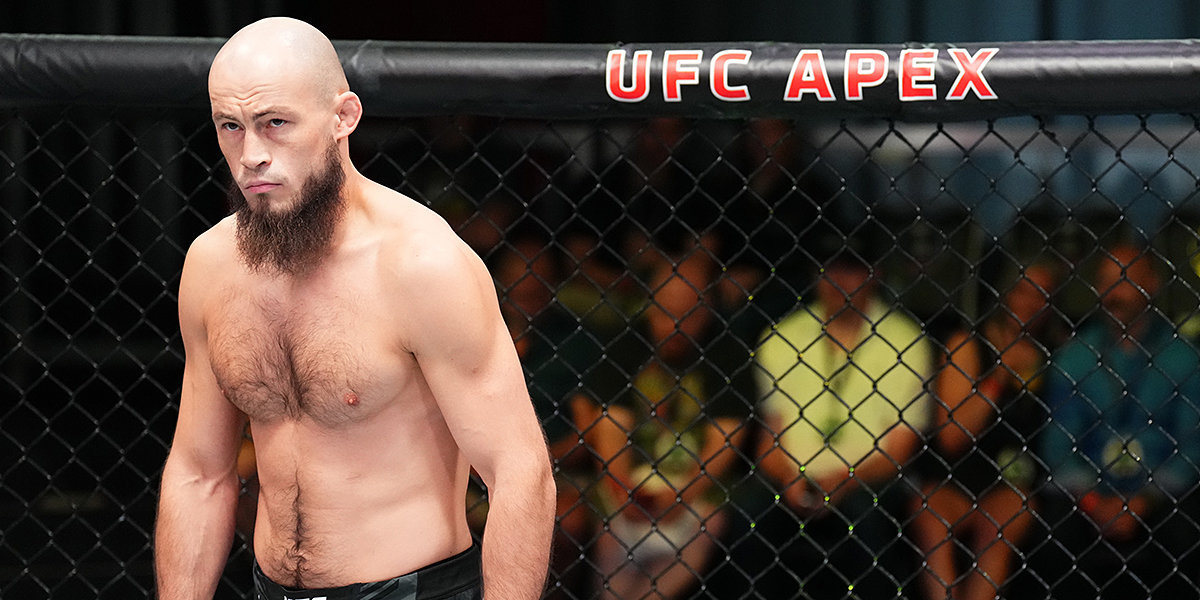 Ринат Фахретдинов боец UFC
